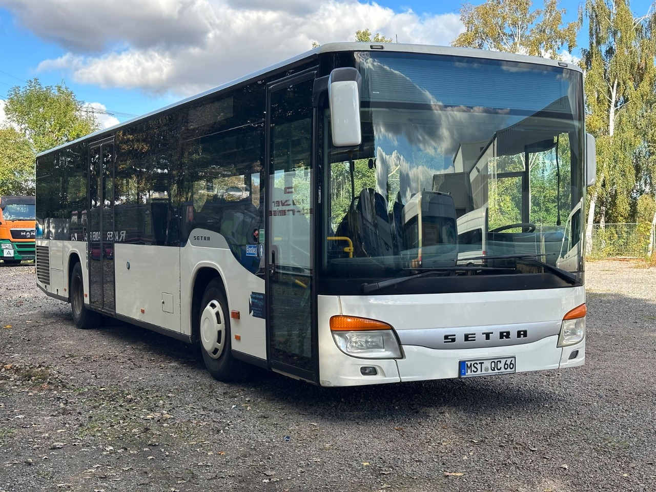 Crédit-bail de Setra S 415 NF (Euro 5) Setra S 415 NF (Euro 5): photos 7 Crédit-bail de Setra S 415 NF (Euro 5) Setra S 415 NF (Euro 5): photos 7