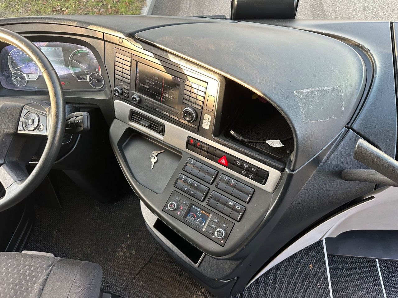 Autocar Setra S 519 HD (67 Sitze*TOP): photos 8 Autocar Setra S 519 HD (67 Sitze*TOP): photos 8