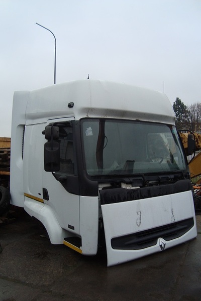 RENAULT PREMIUM DCI - Cabine: photos 1 RENAULT PREMIUM DCI - Cabine: photos 1